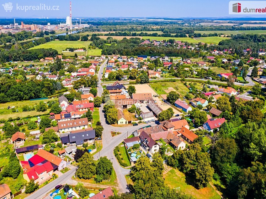 Pronájem bytu 2+kk 49 m^2 Hlavní, Neratovice 