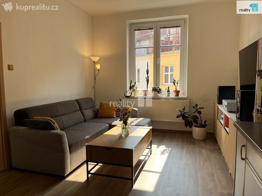 Prodej bytu 2+kk 51 m^2 Čechova, Plzeň 