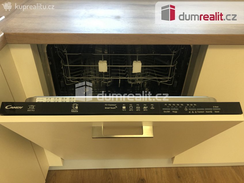 Pronájem bytu 2+1 64 m^2 Nádražní, Frenštát pod Radhoštěm 