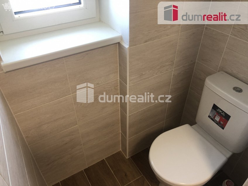 Pronájem bytu 2+1 64 m^2 Nádražní, Frenštát pod Radhoštěm 