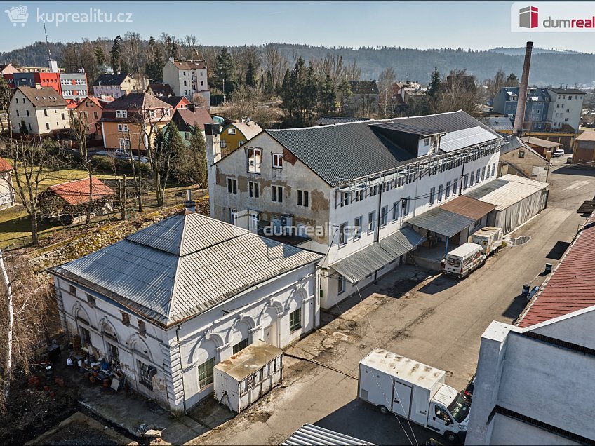 Prodej  rodinného domu 400 m^2 Sokolovská, Karlovy Vary 