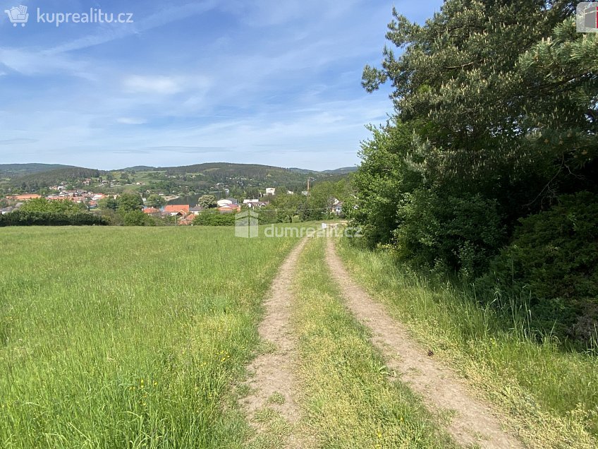 Prodej  stavebního pozemku 1100 m^2 Kamýk nad Vltavou, Kamýk nad Vltavou 