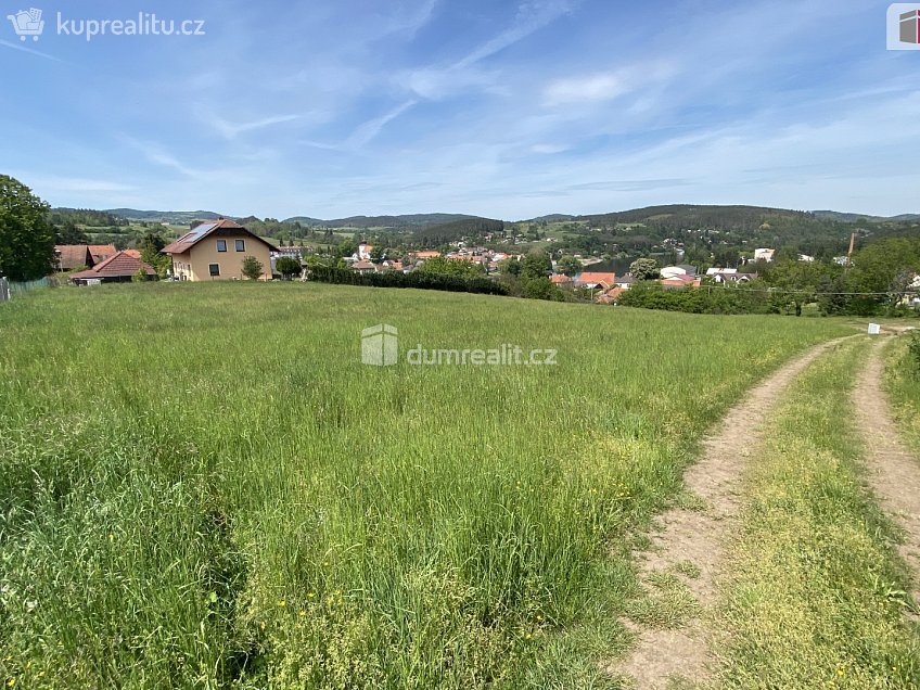 Prodej  stavebního pozemku 1100 m^2 Kamýk nad Vltavou, Kamýk nad Vltavou 