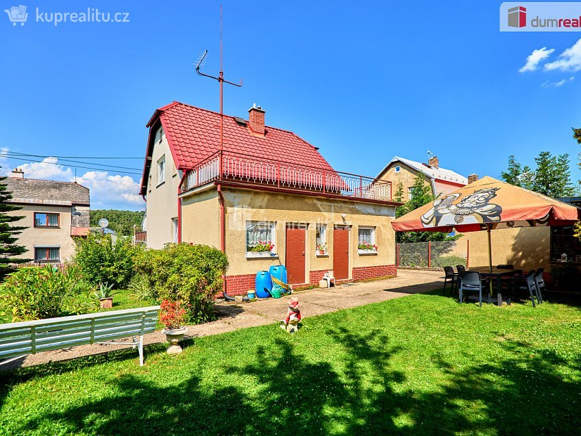 Prodej  rodinného domu 145 m^2 Sadov, Sadov 