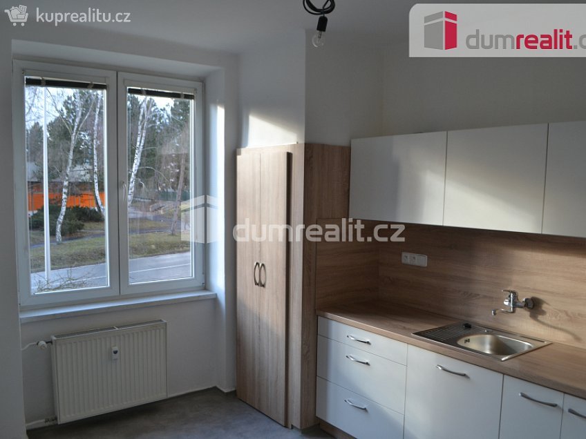 Pronájem bytu 1+1 39 m^2 Okružní, Příbram 