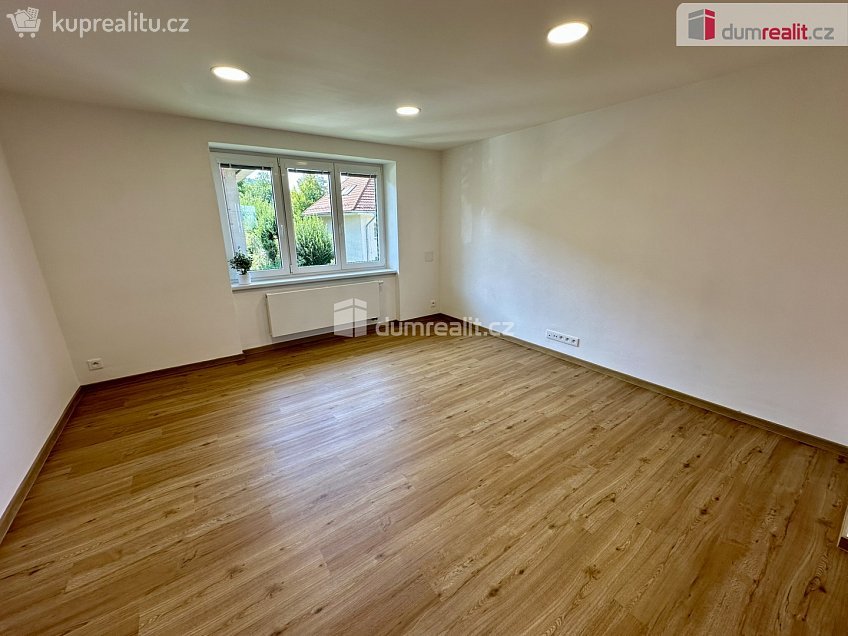 Prodej bytu 2+1 61 m^2 Kamenná, Zlín 