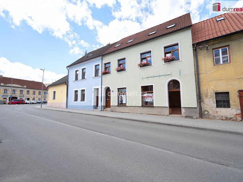 Pronájem  obchodních prostor 41 m^2 Sokolská, Třeboň 