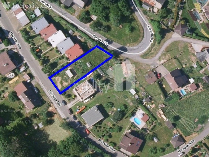 Prodej  stavebního pozemku 728 m^2 Semily, Semily 