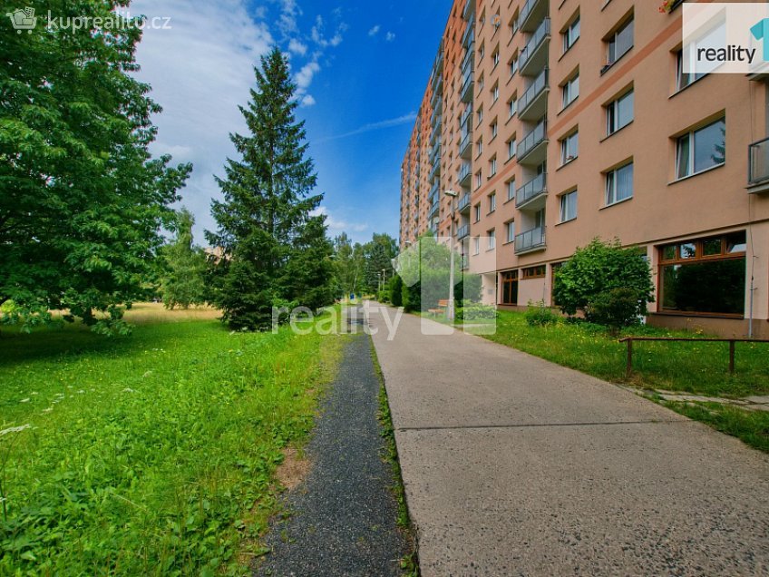 Pronájem bytu 2+kk 36 m^2 Rychtářská, Liberec 