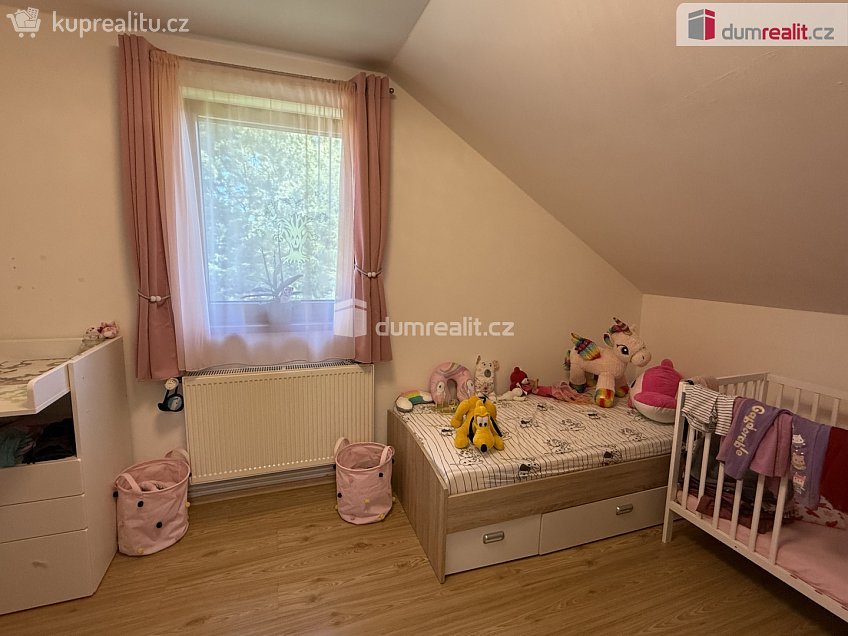 Prodej  rodinného domu 180 m^2 Tři Sekery, Tři Sekery 