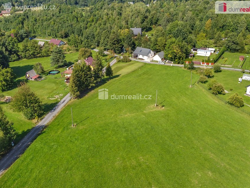 Prodej  stavebního pozemku 3406 m^2 Buzkovice, Frenštát pod Radhoštěm 