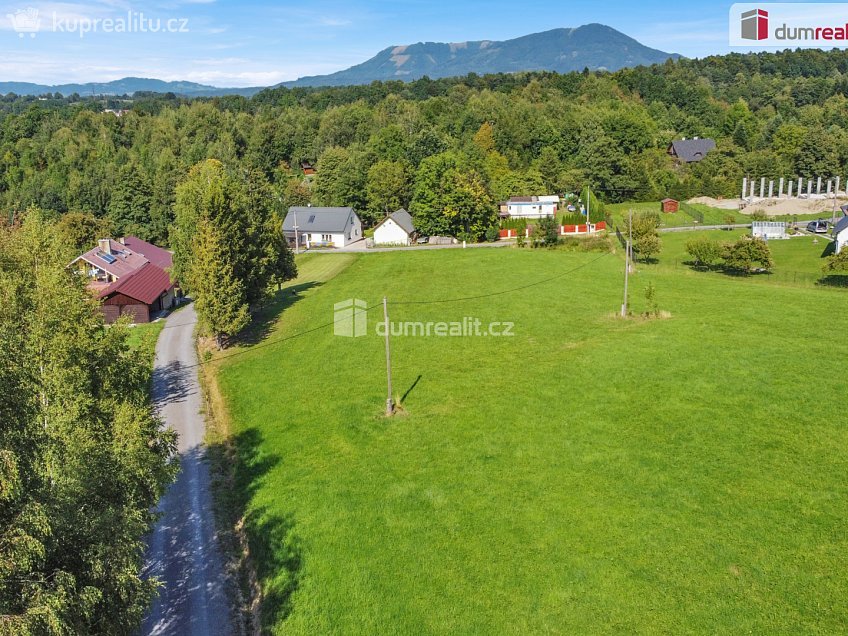 Prodej  stavebního pozemku 3406 m^2 Buzkovice, Frenštát pod Radhoštěm 