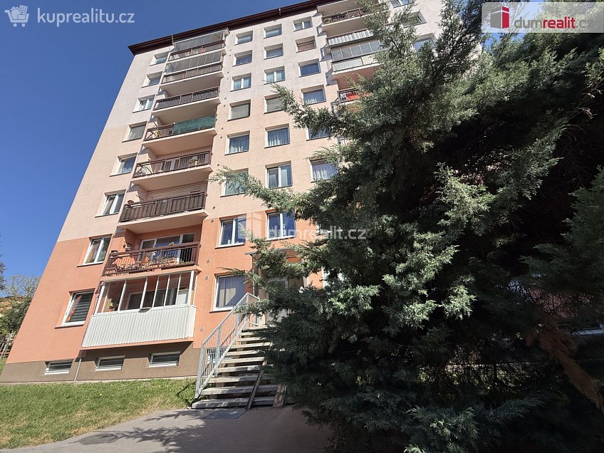 Pronájem bytu 1+kk 31 m^2 Dukelských hrdinů, Ústí nad Labem 