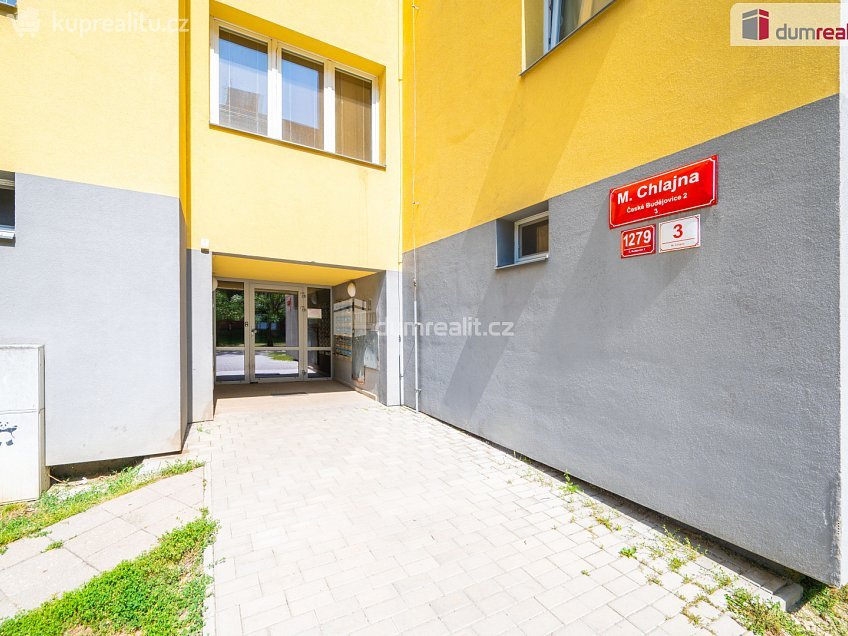 Pronájem bytu 1+1 38 m^2 M. Chlajna, České Budějovice 