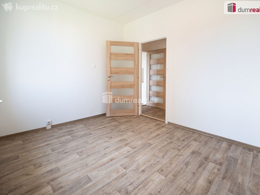 Pronájem bytu 1+1 38 m^2 M. Chlajna, České Budějovice 
