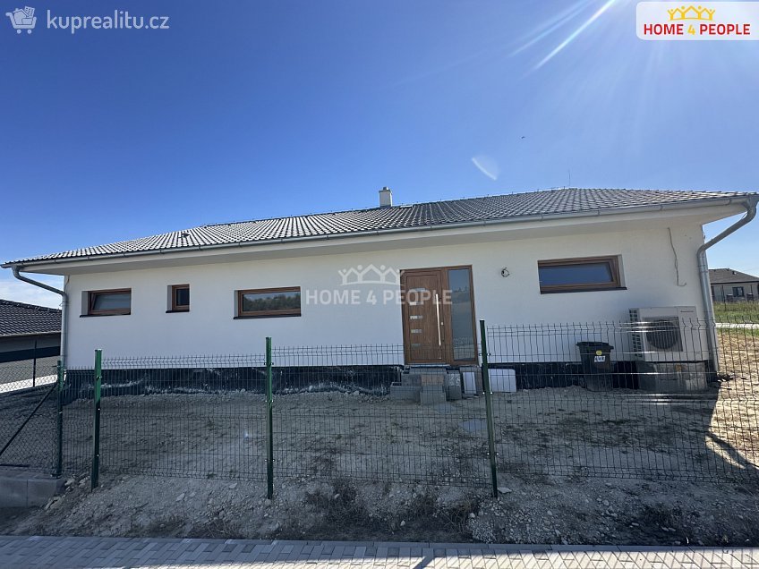 Prodej  rodinného domu 181 m^2 Tuřice, Tuřice 