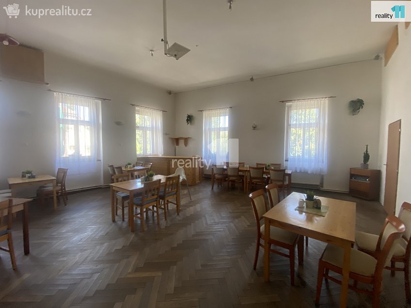 Pronájem  komerční reality 185 m^2 Kamýk nad Vltavou, Kamýk nad Vltavou 