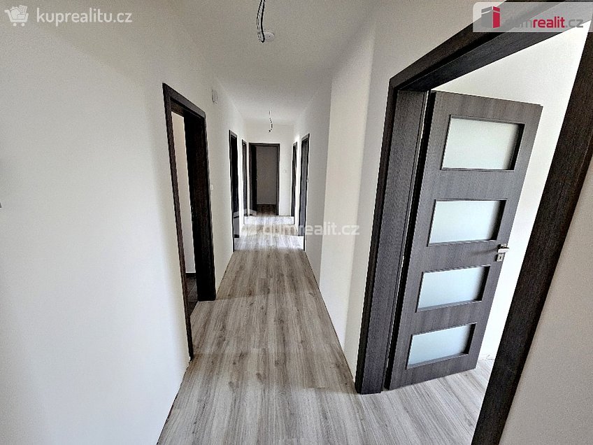 Prodej  domu na klíč 200 m^2 Výrov, Výrov 