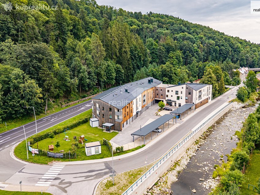 Prodej bytu 1+kk 28 m^2 Horská, Vrchlabí 