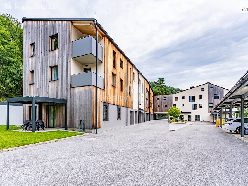Prodej bytu 1+kk 28 m^2 Horská, Vrchlabí 