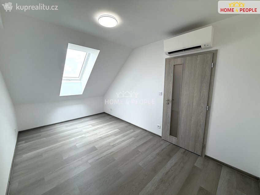 Pronájem bytu 2+kk 48 m^2 Čemínská, Město Touškov 