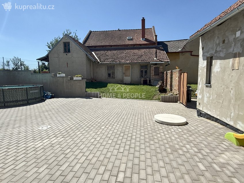 Prodej  rodinného domu 1017 m^2 Prusy-Boškůvky, Prusy-Boškůvky 