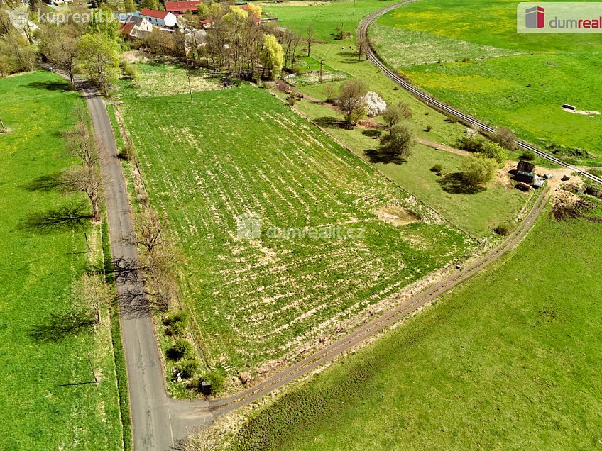 Prodej  rodinného domu 328 m^2 Bochov, Bochov 