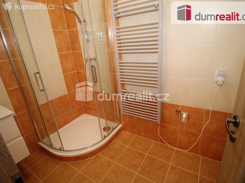 Pronájem bytu 3+1 75 m^2 Ke Kostelu, Mariánské Lázně 
