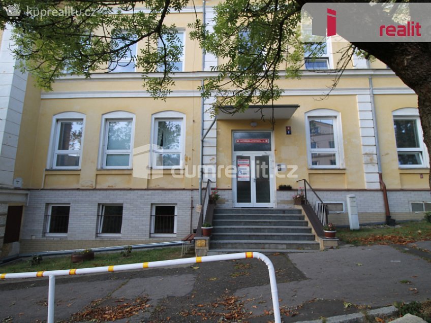 Pronájem bytu 3+1 75 m^2 Ke Kostelu, Mariánské Lázně 