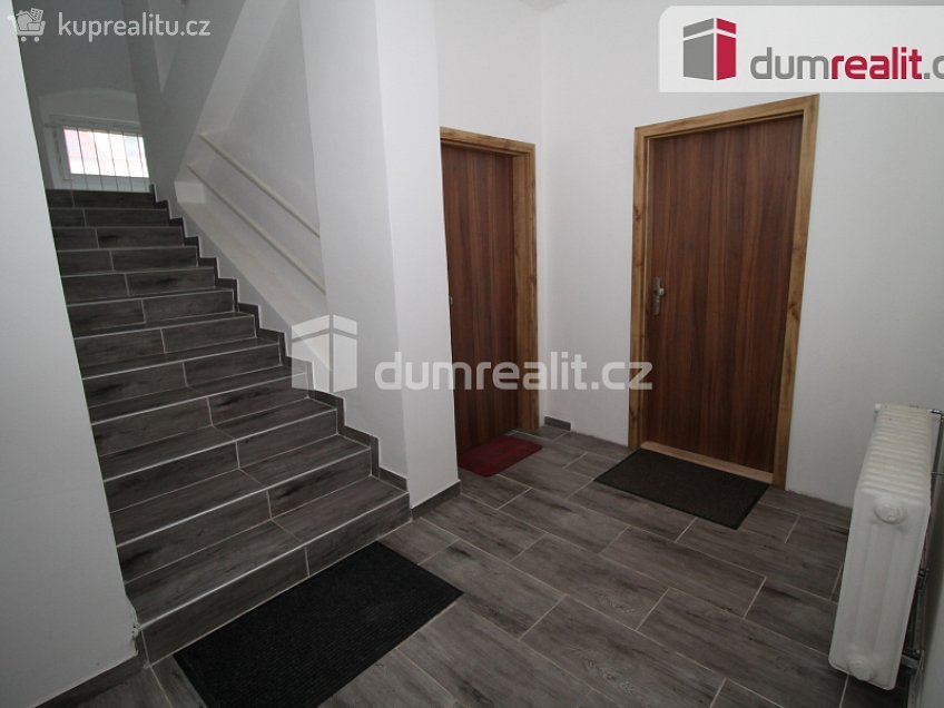 Pronájem bytu 3+1 75 m^2 Ke Kostelu, Mariánské Lázně 