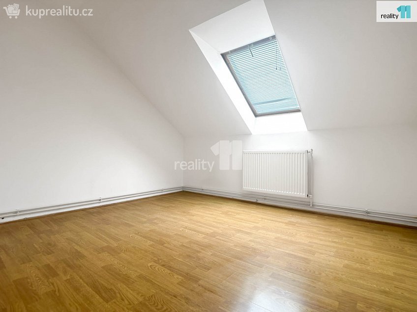 Pronájem bytu 3+1 74 m^2 Chropyňská, Kroměříž 