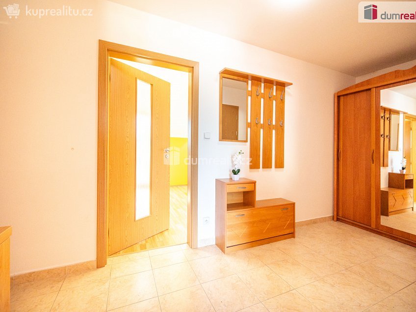 Pronájem bytu 2+kk 50 m^2 Okružní, Třeboň 