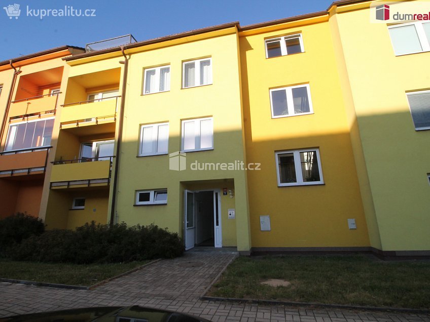 Pronájem bytu 2+kk 49 m^2 Franze Kafky, Mariánské Lázně 