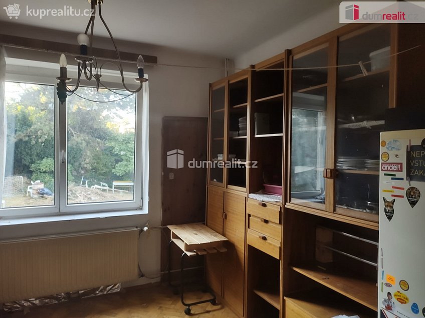 Pronájem bytu 1+kk 22 m^2 Na Podkovce, Praha 4 