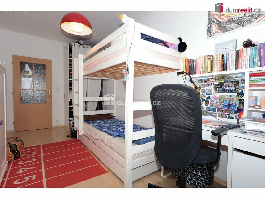 Prodej bytu 3+kk 82 m^2 Pelzova, Praha-Zbraslav 