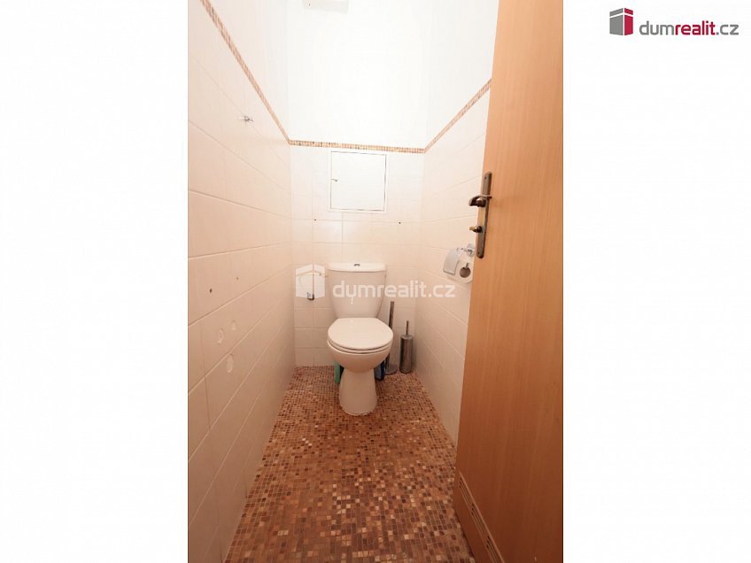 Prodej bytu 3+kk 82 m^2 Pelzova, Praha-Zbraslav 