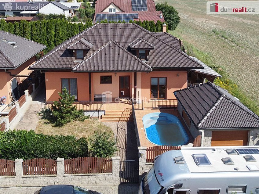 Prodej  rodinného domu 177 m^2 Kokořínská, Mělník 