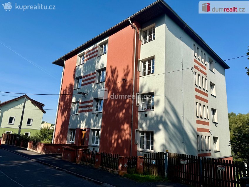 Pronájem bytu 2+kk 48 m^2 Borská, Dalovice 