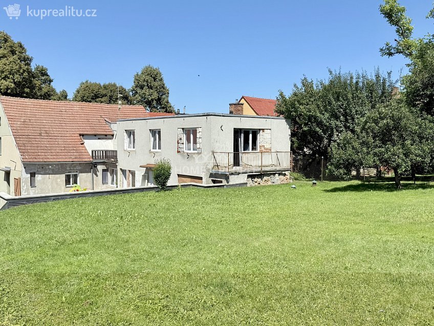 Prodej  rodinného domu 534 m^2 Prusy-Boškůvky, Prusy-Boškůvky 