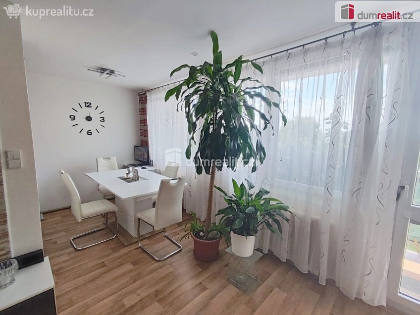Prodej bytu 3+1 76 m^2 Na Vysoké mezi, Lysá nad Labem 