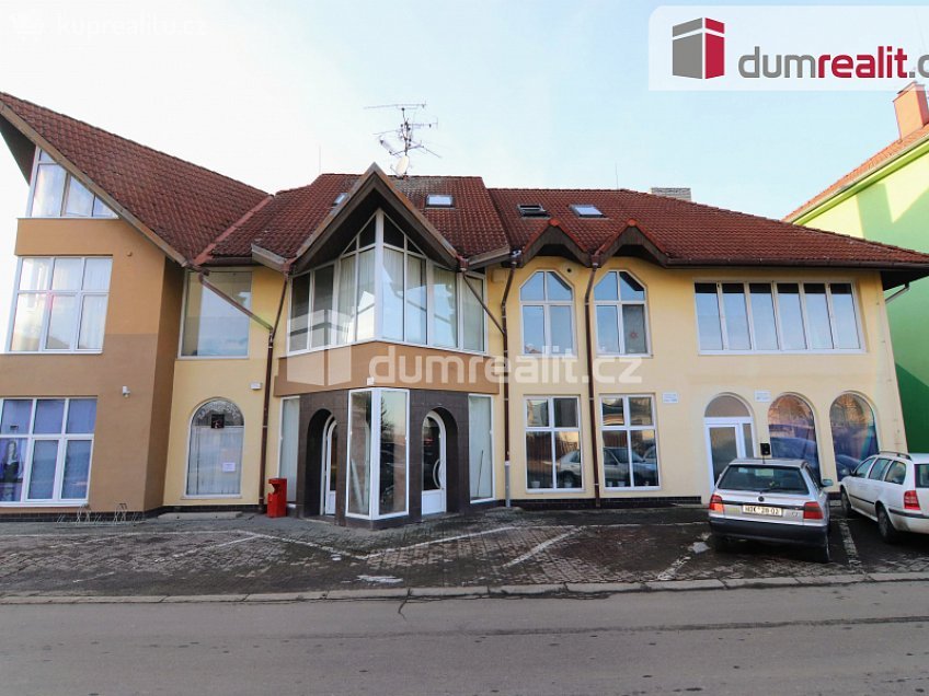 Pronájem bytu 3+kk 49 m^2 Smetanova, Strážnice 
