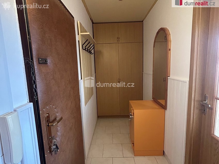 Pronájem bytu 2+1 42 m^2 Záhuní, Frenštát pod Radhoštěm 