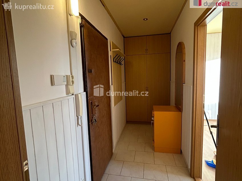 Pronájem bytu 2+1 42 m^2 Záhuní, Frenštát pod Radhoštěm 