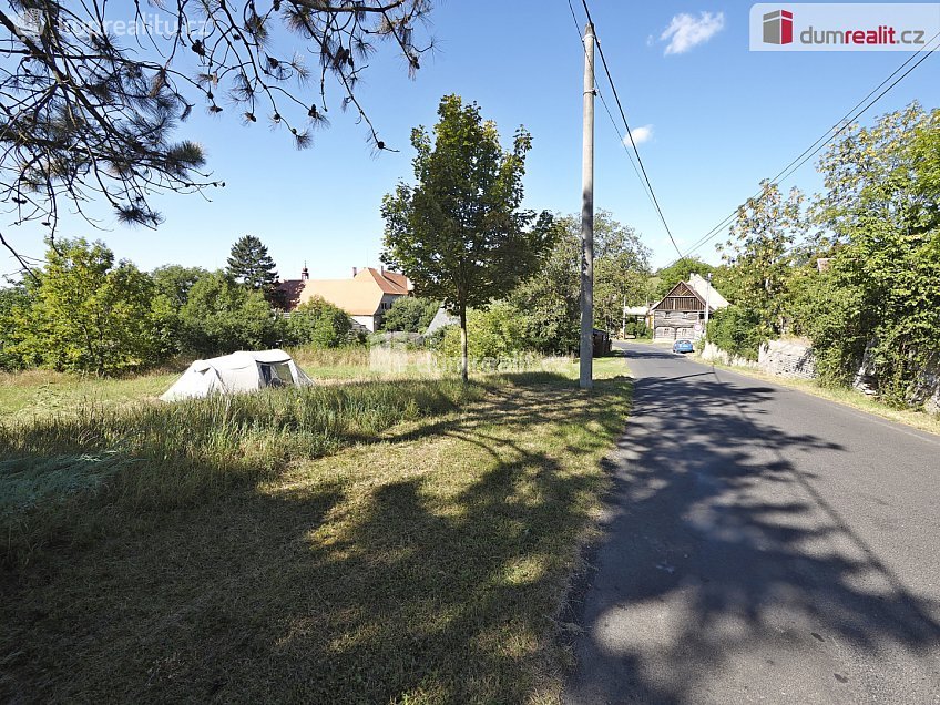 Prodej  stavebního pozemku 1187 m^2 Polepy, Polepy 