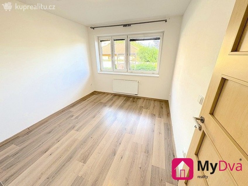 Pronájem bytu 2+kk 57 m^2 Staré vinice, Znojmo 