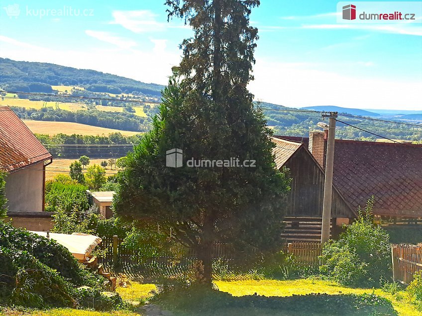 Prodej  chalupy 671 m^2 Třebušín, Třebušín 