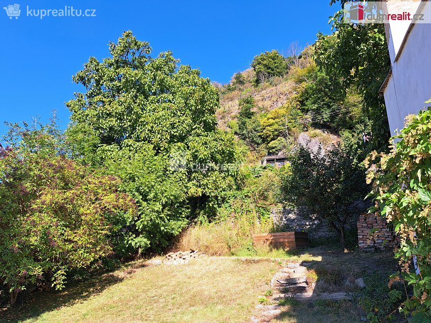 Prodej  chalupy 671 m^2 Třebušín, Třebušín 