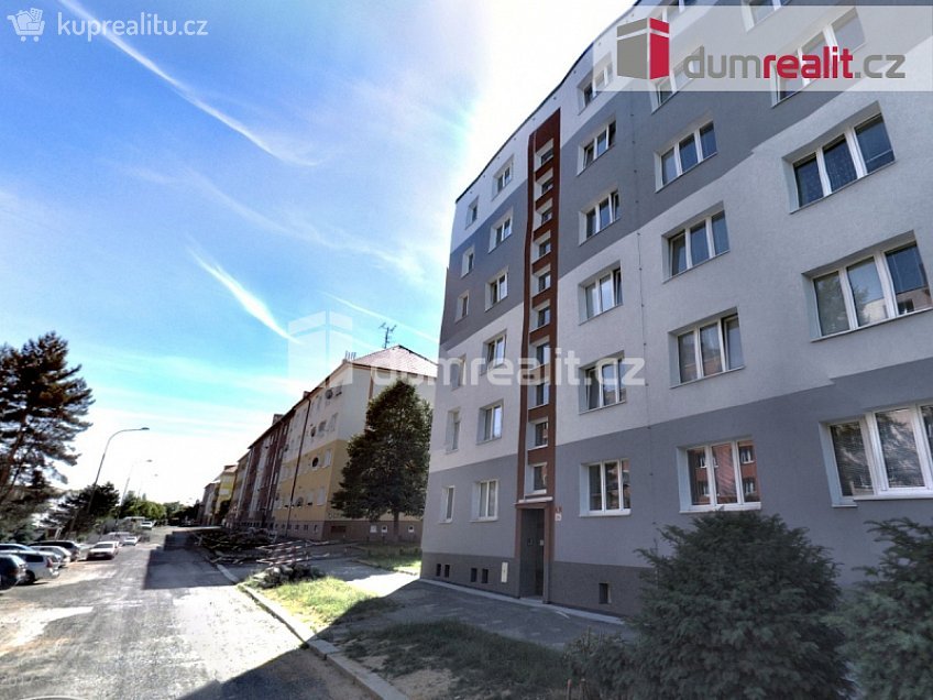 Pronájem bytu 3+1 80 m^2 Baarova, Plzeň 