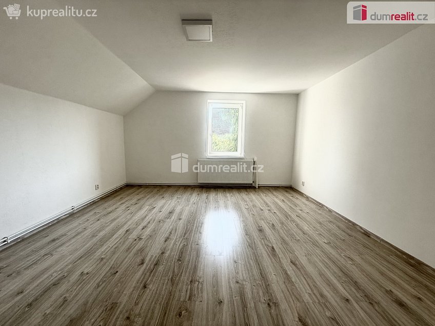 Pronájem bytu 3+kk 75 m^2 Vilsnická, Děčín 