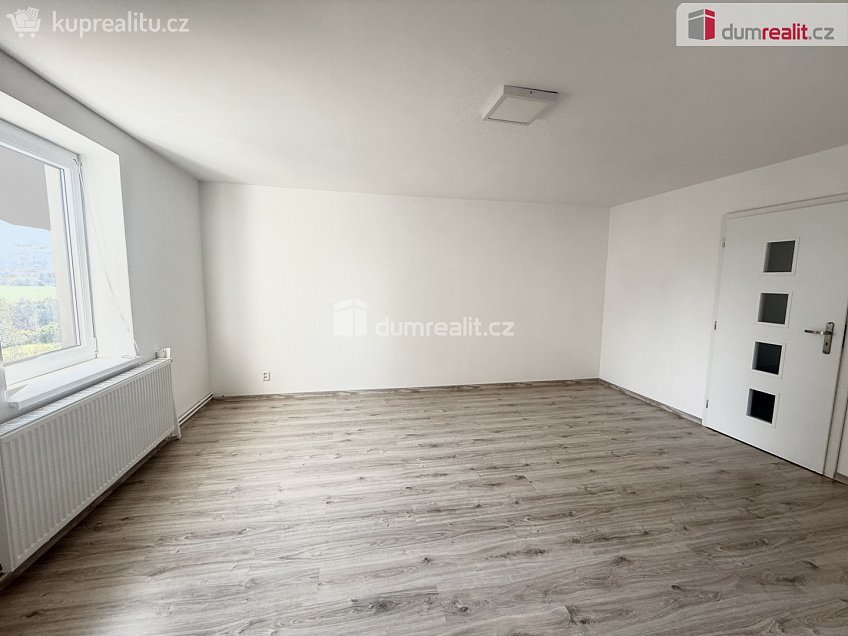 Pronájem bytu 3+kk 75 m^2 Vilsnická, Děčín 
